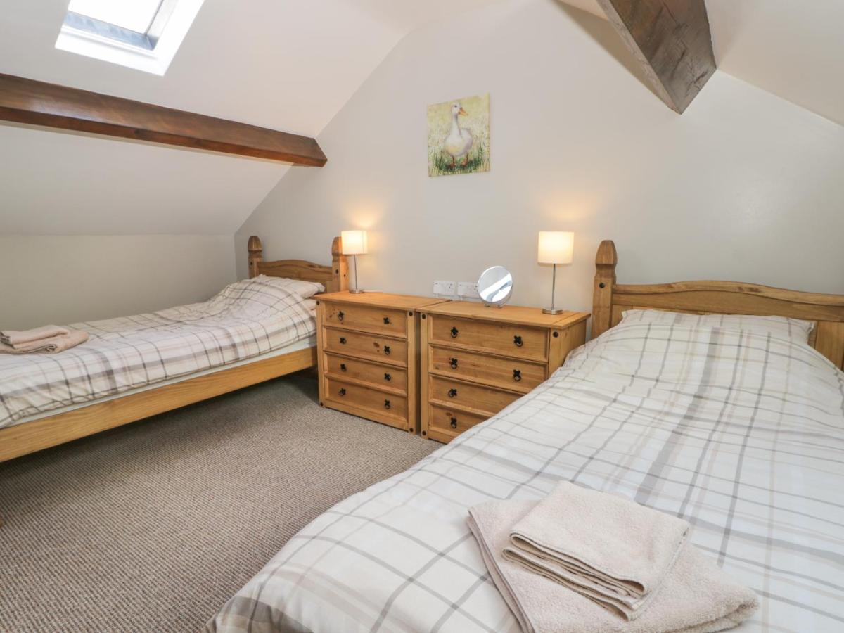 Hayloft Villa Staintondale Exterior photo